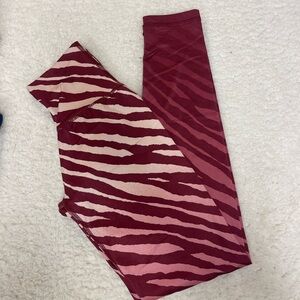 aerie Maroon and Pink Zebra Print Leggings